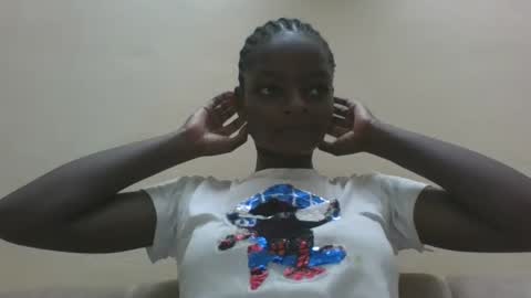 Snapshot of sexyhotgal23 chatting on December 7, 1:07 pm REBECCAH online show from December 7, 1:07 pm