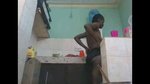 Snapshot of sexyhotgal23 chatting on December 20, 5:18 pm REBECCAH online show from December 20, 5:18 pm