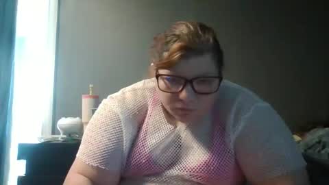 Snapshot of sexyhottie825 chatting on May 26, 1:18 pm sexyhottie825 online show from May 26, 1:18 pm