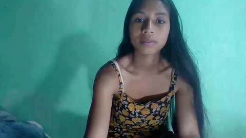 sexyjolie586 online show from May 23, 1:48 pm