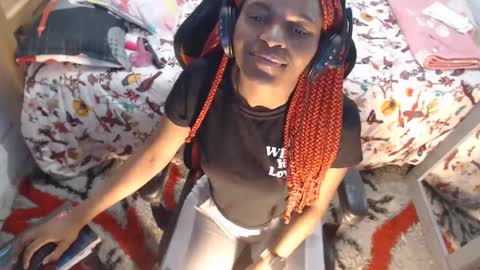 sexyjustin202 online show from February 1, 5:18 am