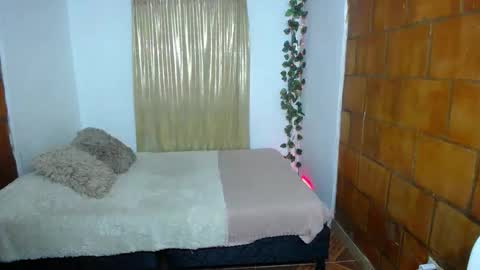 Kata sexy online show from April 15, 3:08 pm