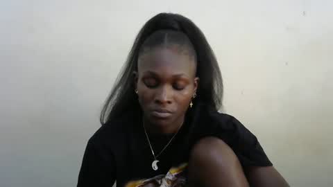 Snapshot of sexykiteey chatting on February 18, 1:44 pm sexykiteey online show from February 18, 1:44 pm