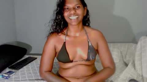 SexyKitten147 online show from February 5, 9:40 pm