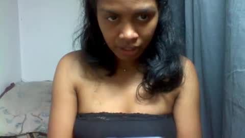 sexylarra12 online show from December 2, 6:08 am