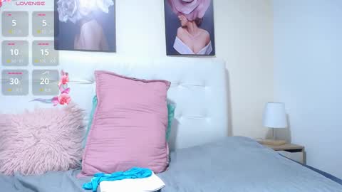 sexylatinssx online show from October 3, 9:23 pm