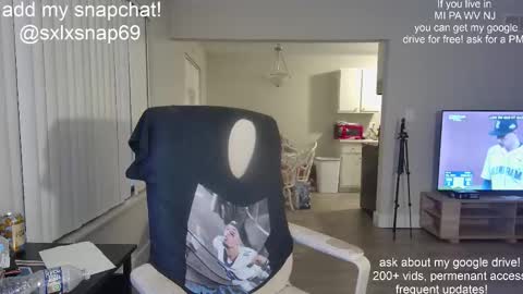 sexylax69 online show from October 11, 12:43 am