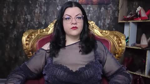 Mistress Lilian Lestrange online show from April 19, 8:24 am