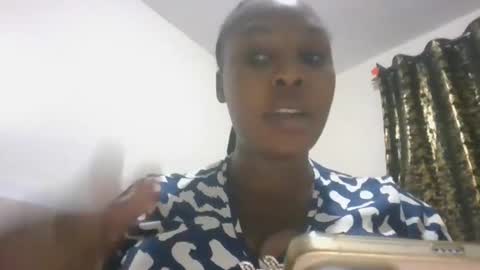 lily online show from October 12, 3:00 pm