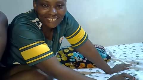 Snapshot of sexylinaa_ chatting on September 21, 3:13 pm Sexylina online show from September 21, 3:13 pm