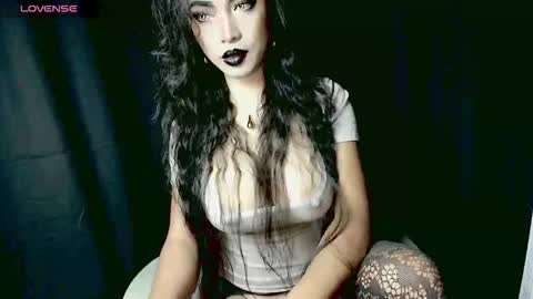 Snapshot of sexylongcockbunny chatting on February 2, 9:24 pm April online show from February 2, 9:24 pm