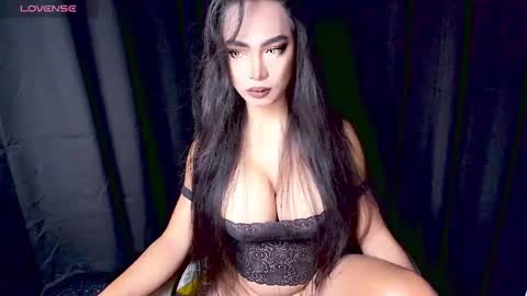 Snapshot of sexylongcockbunny chatting on March 11, 11:00 pm April online show from March 11, 11:00 pm