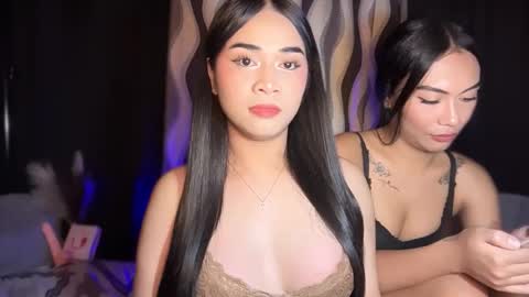 maxine online show from October 14, 9:59 pm