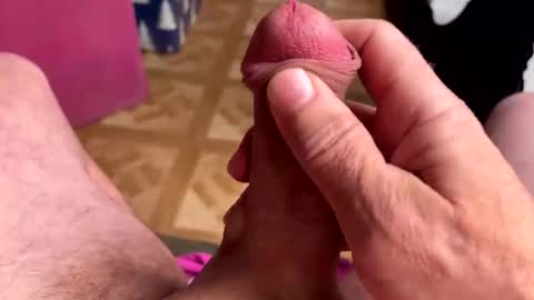 sexymale73 online show from December 5, 5:31 pm