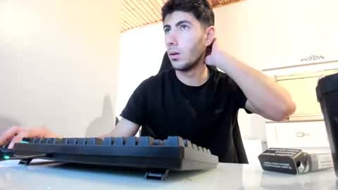 sexymann17 online show from June 8, 3:23 pm