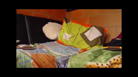 Snapshot of sexymen27cm chatting on February 7, 7:06 pm sexymen27cm online show from February 7, 7:06 pm