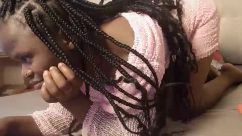 Snapshot of sexymia56 chatting on October 12, 1:37 am Miss mia online show from October 12, 1:37 am