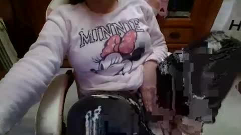 sexymisss24 online show from April 23, 7:38 pm