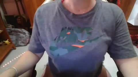 Snapshot of sexymisss24 chatting on July 29, 6:39 pm sexymisss24 online show from July 29, 6:39 pm