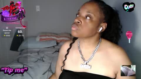 SexyMona online show from November 13, 7:13 pm