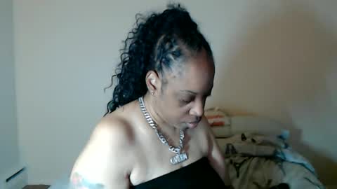 SexyMona online show from December 5, 12:03 pm