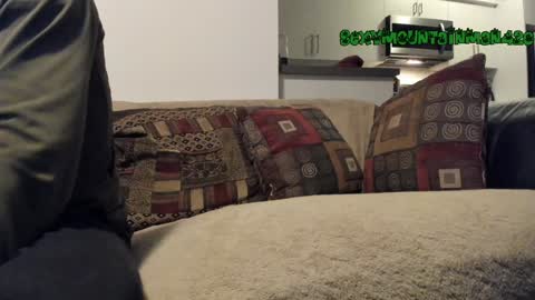 Sexymountainman420 online show from December 26, 4:32 am