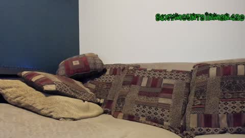 Sexymountainman420 online show from December 30, 3:36 am