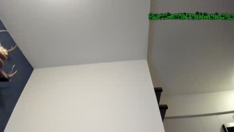 Sexymountainman420 online show from January 12, 4:00 am