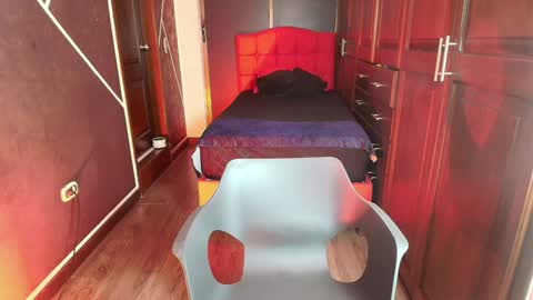 N A F online show from December 27, 10:05 pm