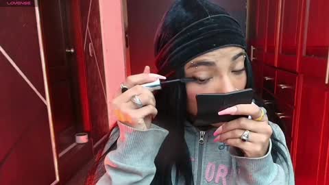 N A F online show from January 7, 7:06 pm