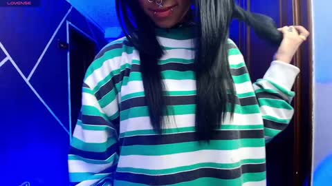 N A F online show from January 25, 7:18 pm