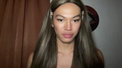 Snapshot of sexynakedweapon chatting on May 30, 8:00 am LIEZEL online show from May 30, 8:00 am