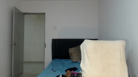 Natalia Duran online show from October 2, 1:01 am