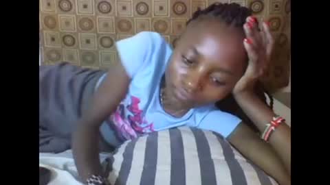 Snapshot of sexyneedle22 chatting on February 8, 5:18 am VIVIAN online show from February 8, 5:18 am