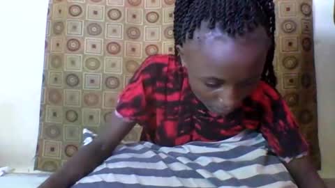 Snapshot of sexyneedle22 chatting on February 9, 8:44 am VIVIAN online show from February 9, 8:44 am