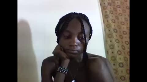 Snapshot of sexyneedle22 chatting on February 12, 6:08 am VIVIAN online show from February 12, 6:08 am