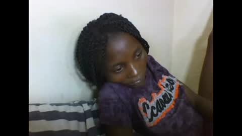 Snapshot of sexyneedle22 chatting on February 17, 11:02 am VIVIAN online show from February 17, 11:02 am