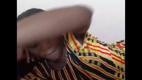 VIVIAN online show from November 1, 7:54 am