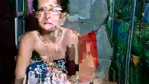 Snapshot of sexyoldangel chatting on January 12, 2:09 pm sexyoldangel online show from January 12, 2:09 pm