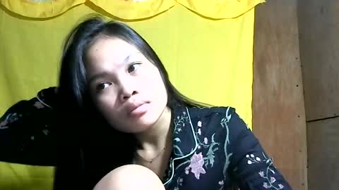 Snapshot of sexypinay1815 chatting on June 29, 2:06 pm Sexypinay online show from June 29, 2:06 pm