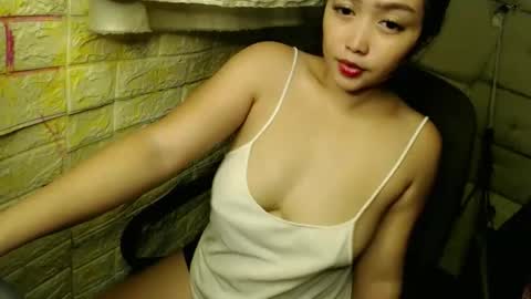 Miyah online show from April 20, 8:06 am