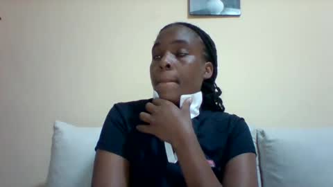 DOVY ACHIENG online show from January 21, 4:27 pm