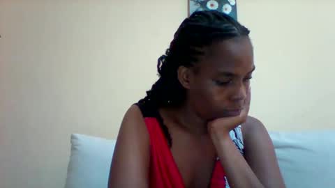 DOVY ACHIENG online show from January 27, 9:55 am