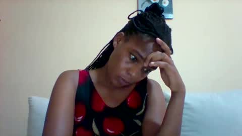 DOVY ACHIENG online show from February 7, 11:45 am