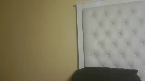 Snapshot of sexyqueenivy chatting on September 17, 3:41 am queenivy online show from September 17, 3:41 am