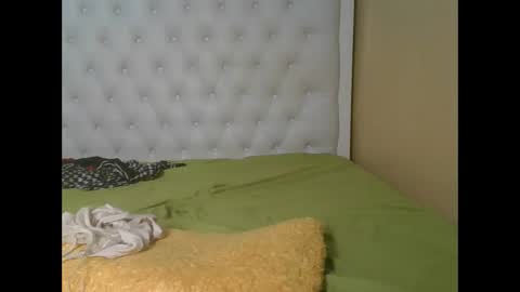 Snapshot of sexyqueenivy chatting on November 7, 6:41 pm queenivy online show from November 7, 6:41 pm