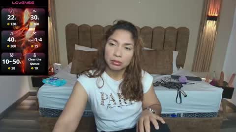 Snapshot of sexyrachel_ chatting on October 14, 12:06 pm R A C H E L online show from October 14, 12:06 pm