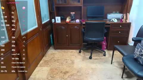 R A C H E L online show from December 17, 12:11 pm