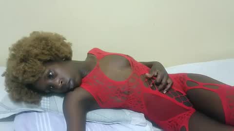 Snapshot of sexyranny chatting on February 17, 1:21 pm ranny online show from February 17, 1:21 pm