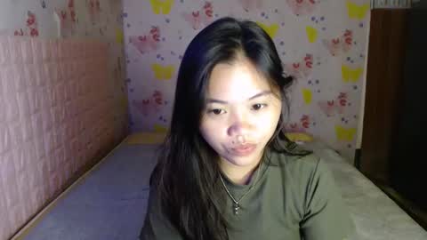 Snapshot of sexyreesebunny chatting on October 5, 1:53 pm Reese online show from October 5, 1:53 pm